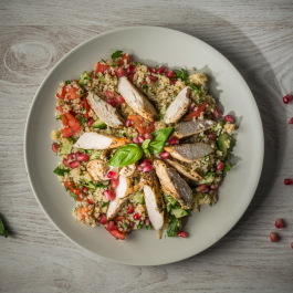 Piept de pui cu salata tabouleh